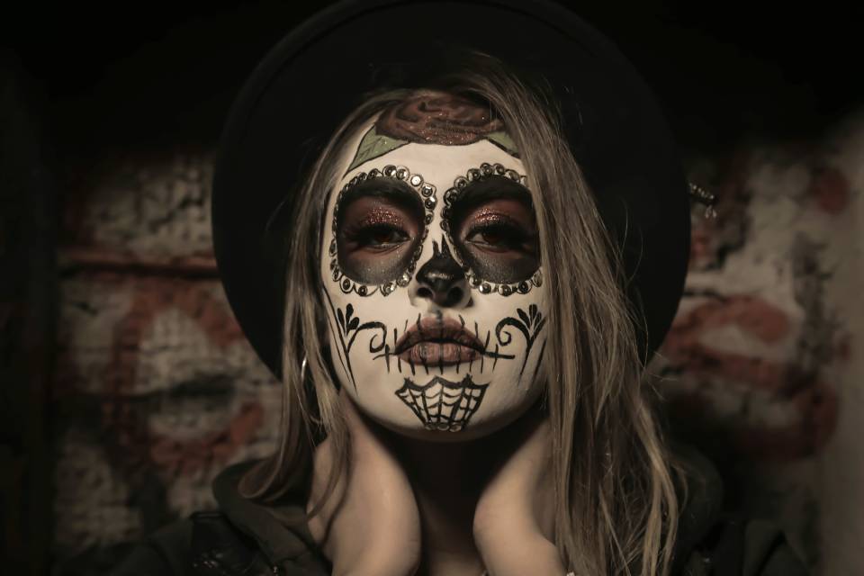 Vytvořte si nezapomenutelný halloweenský make-up
